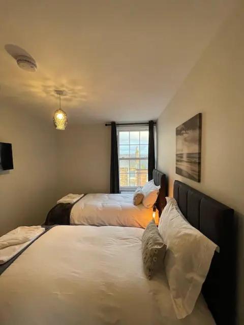 Superb 2 Bedroom Sea View Flat Scarborough Exterior foto